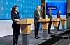 Arbeids- og inkluderingsminister Hadia Tajik, finansminister Trygve Slagsvold Vedum, næringsminister Jan Christian Vestre og kulturminister Anette Trettebergstuen held pressekonferanse om økonomiske tiltak knytt til koronasituasjonen. Foto: Torstein Bøe / NTB / NPK