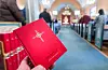 Fotvask i kyrkja på skjærtorsdag kan bli ein del av liturgien i Den norske kyrkja. Foto: Gorm Kallestad / NTB / NPK