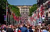 Det kan bli varmt å gå i tog under den 17. mai-feiringa i år. Foto: Javad Parsa / NTB / NPK