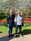 Bjørn Storebø og Aud Nilsen i Keukenhofparken i Nederland mai 2023.