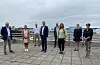 Ønsket om ein analysemaskin er stort. F.v. Sigmund Lier (Tysvær), Tove Elise Frøland, (varaordførar, Vindafjord), Arne-Christian Mohn (Haugesund), Jarle Nilsen (ordførar Karmøy),Osmund Våga (ordførar Bokn), Marte Eide Klovning (Utsira), Linn Therese Erve (Sveio), Mette Heidi Bergsvåg Ekrheim (Etne)Gerd Helen Bø (Suldal) og Asbjørn Birkeland (Sauda) var ikkje med på bildet.
